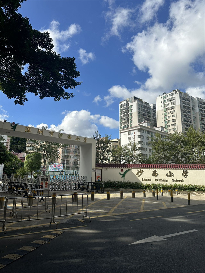 布吉南岭村小产权房新盘《南岭壹号》两房总价58.8万/套,原始户型(图3) 布吉南岭村小产权房新盘《南岭壹号》两房总价58.8万/套,原始户型(图3)