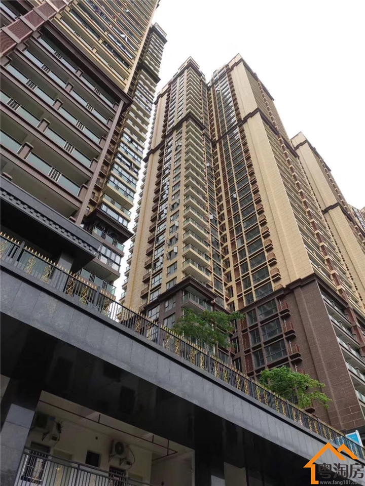 深圳罗湖9栋统建楼《湖畔山庄》花园小区,市区稀缺资源(图2) 深圳罗湖9栋统建楼《湖畔山庄》花园小区,市区稀缺资源(图2)