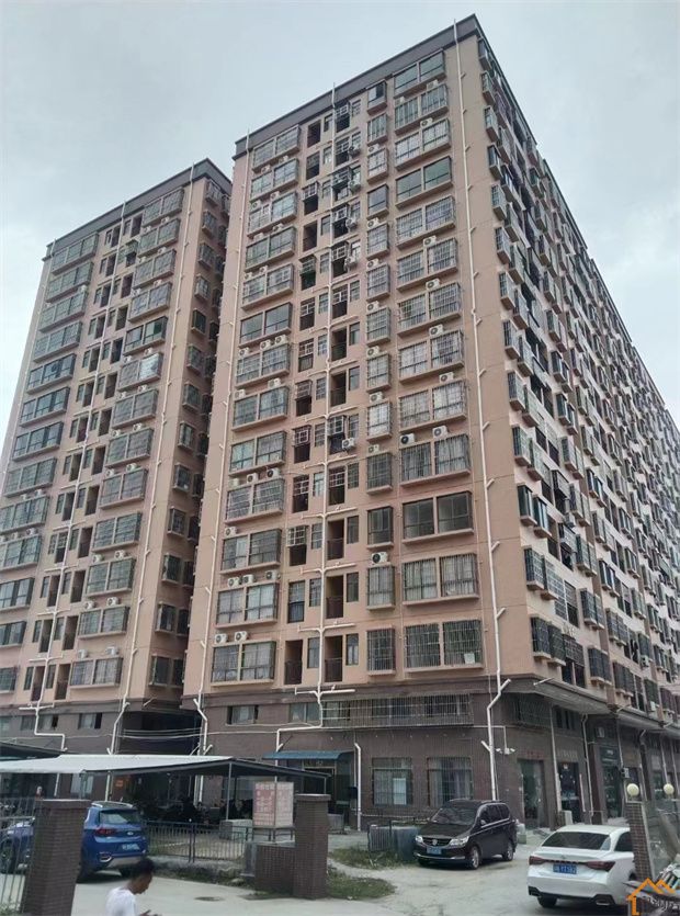 博罗龙溪小产权房《富裕花园》22栋小区，三房精装总价19.8万(图2)