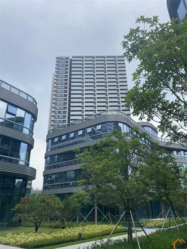 东莞黄江小产权房《鹏湖天际》1500户大型小区，单价7499元/㎡起，精妆湖景房(图2)