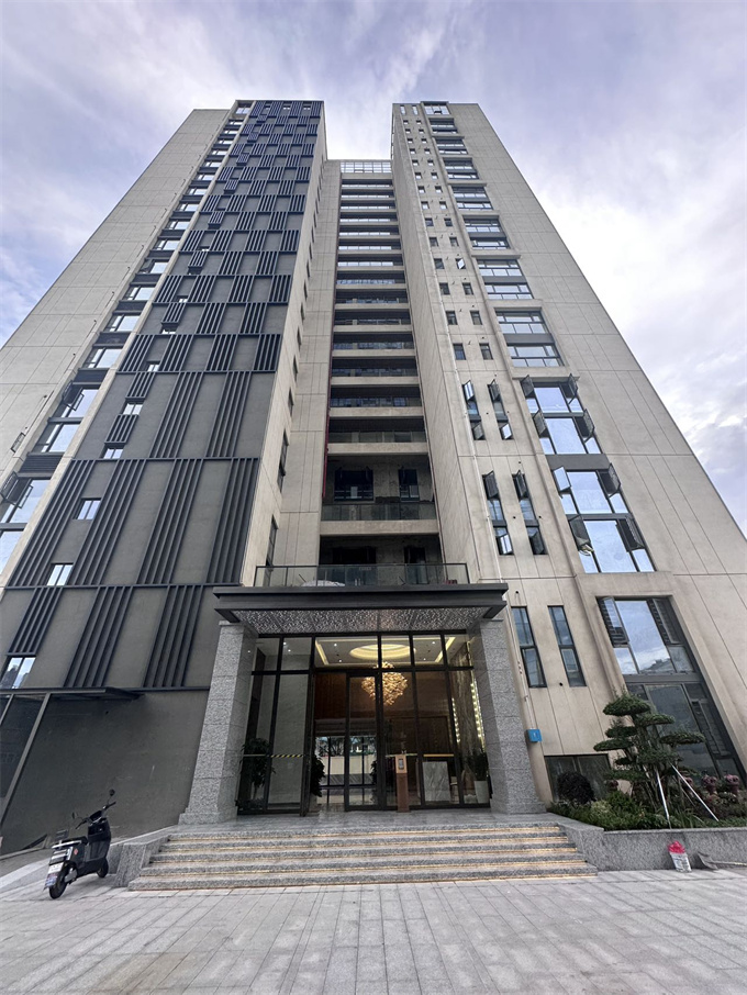 龙华观澜花园统建楼《港铁天境》特价精装三房78.8万,4号线地铁口100米(图3) 龙华观澜花园统建楼《港铁天境》特价精装三房78.8万,4号线地铁口100米(图3)