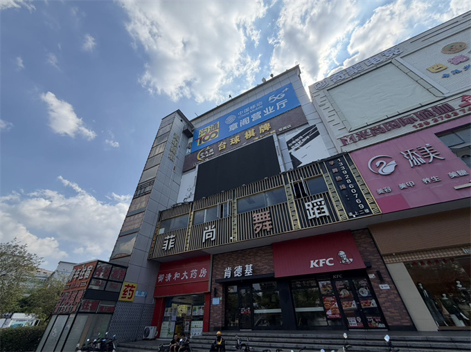 观澜高性价比小产权房《观澜时代》三房总价45.8万精装交付,可落户(图7) 观澜高性价比小产权房《观澜时代》三房总价45.8万精装交付,可落户(图7)