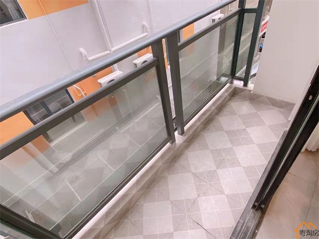 大浪元芬地铁口小产权房《港铁鑫苑》有停车位,买房可落户(图7)