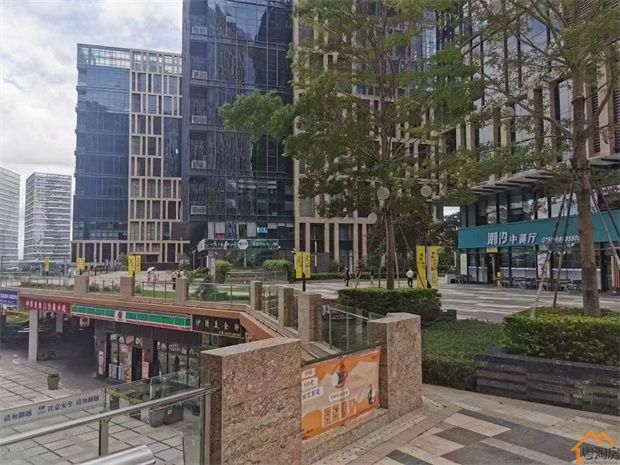 布吉上李朗6栋花园《利康花园》地下停车场、通天然气，精装现房(图3)