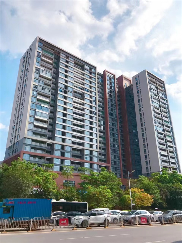 观澜松元厦地铁口统建楼《中央花园》均价15000/平，分期十年(图2)