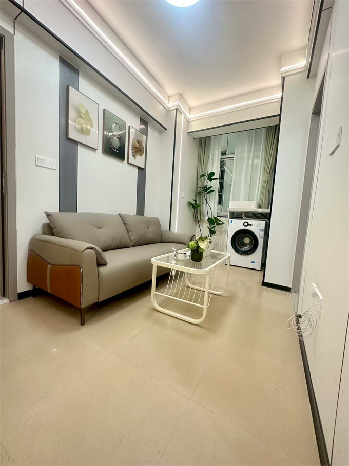 白菜价:12.8W/套上车龙华大浪电梯房,通燃气(图9) 白菜价:12.8W/套上车龙华大浪电梯房,通燃气(图9)