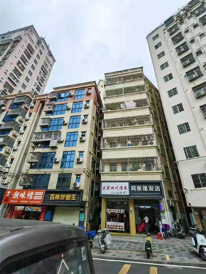 宝安翻身小产权房《安乐悦府》总价39.8万起,电梯房(图1) 宝安翻身小产权房《安乐悦府》总价39.8万起,电梯房(图1)